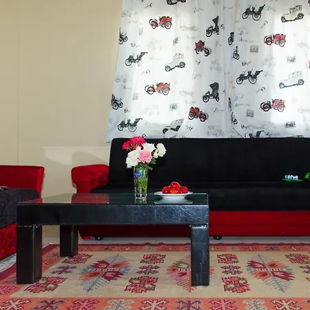 Yakut מלון דירות דליאן