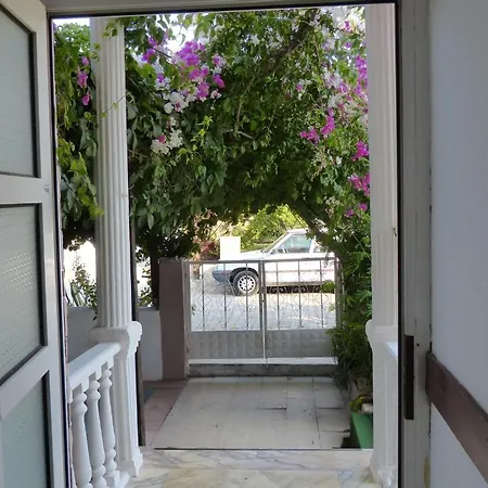 Yakut מלון דירות