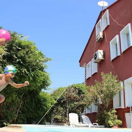 Yakut מלון דירות דליאן